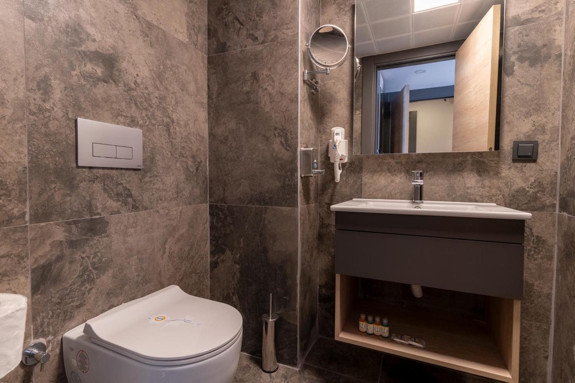 Irenic Otel 4*
