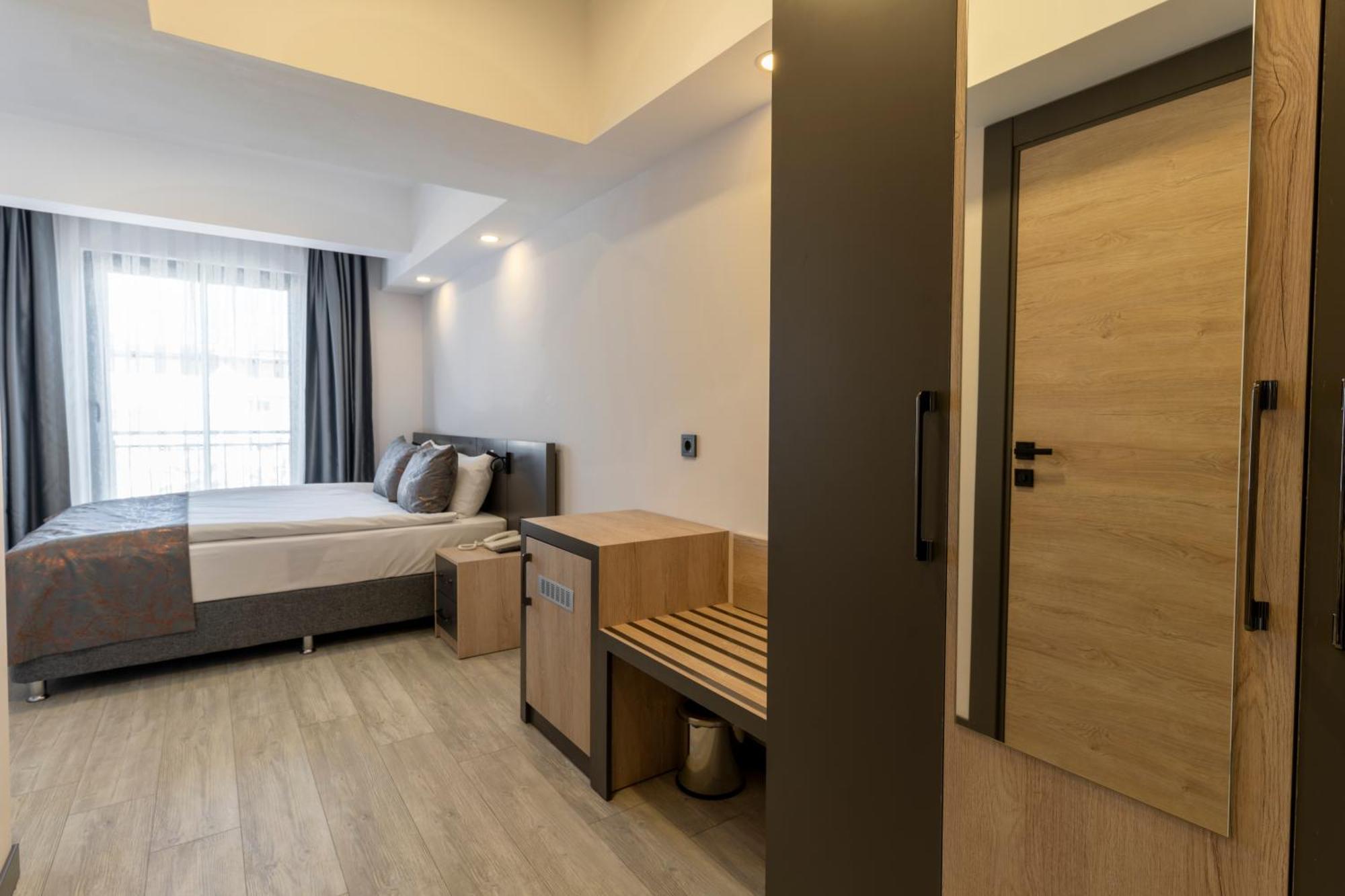 Irenic Otel 4*