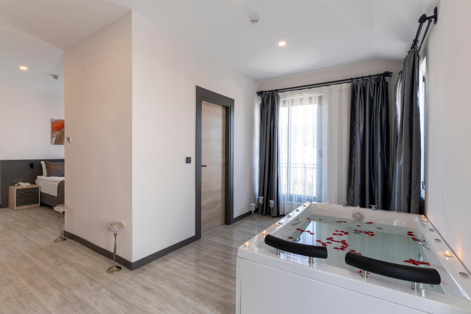 Otel Irenic 4*